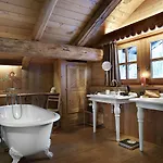 Chalet Chatel, Avec Services, Collection Des Fermes -